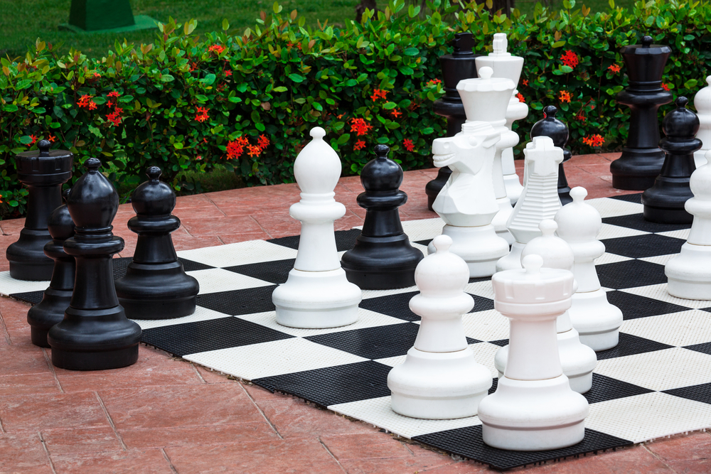 Outdoor Lawn Chess Set For 2019 Apartment Amenity Guide