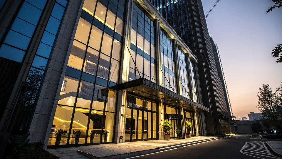 commercial property management companies