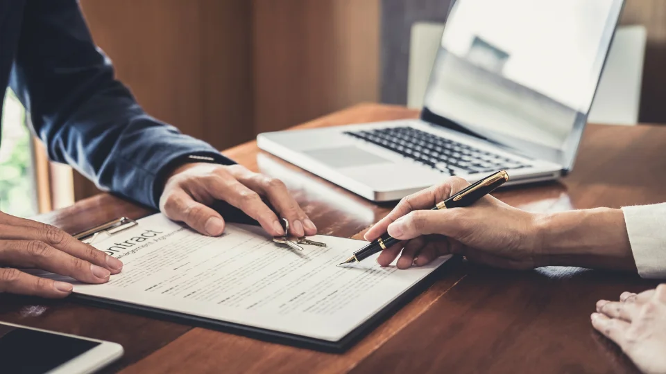 commercial property lease agreement